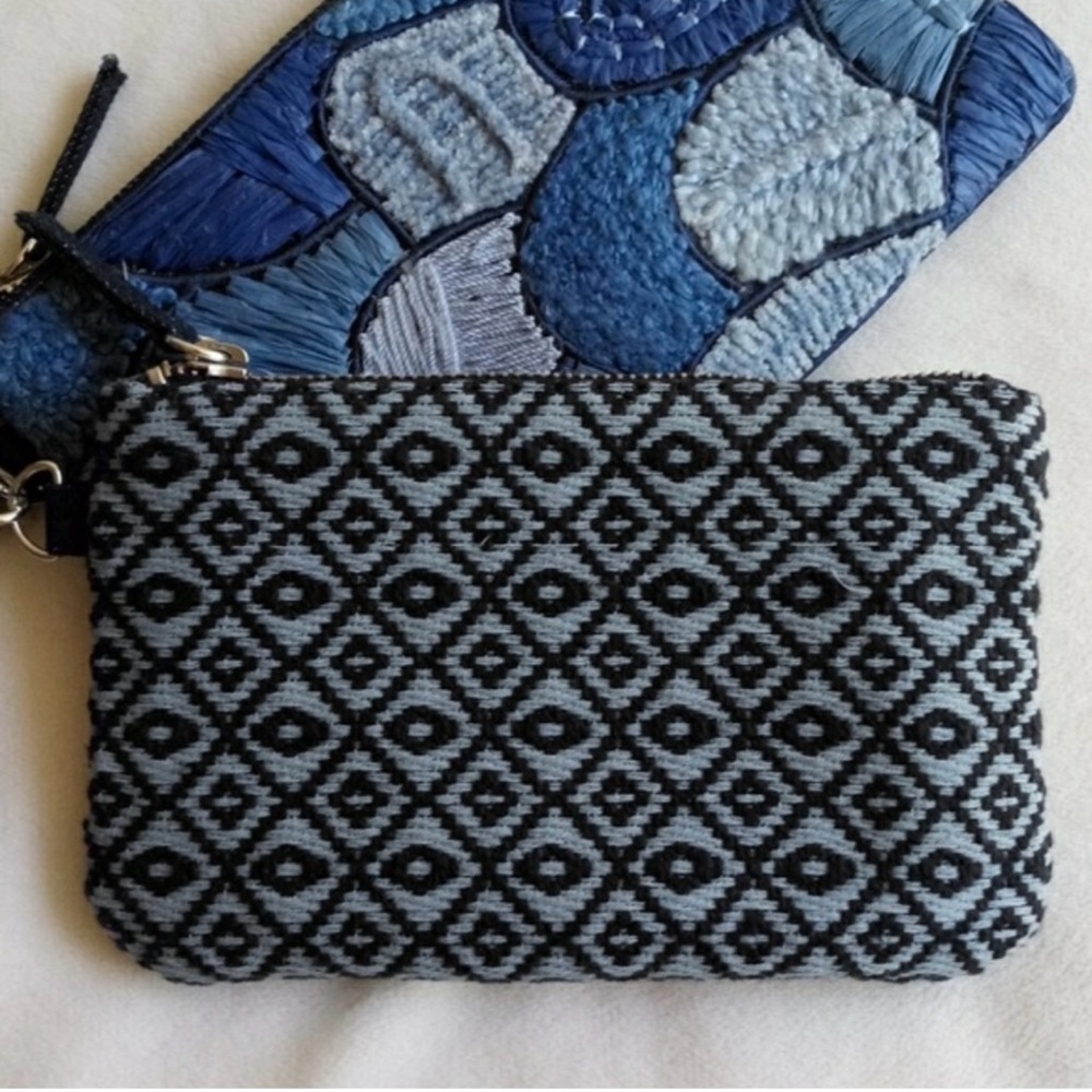 NWT Set of Three (3) Denim Chico’s wristlets - Picture 7 of 10
